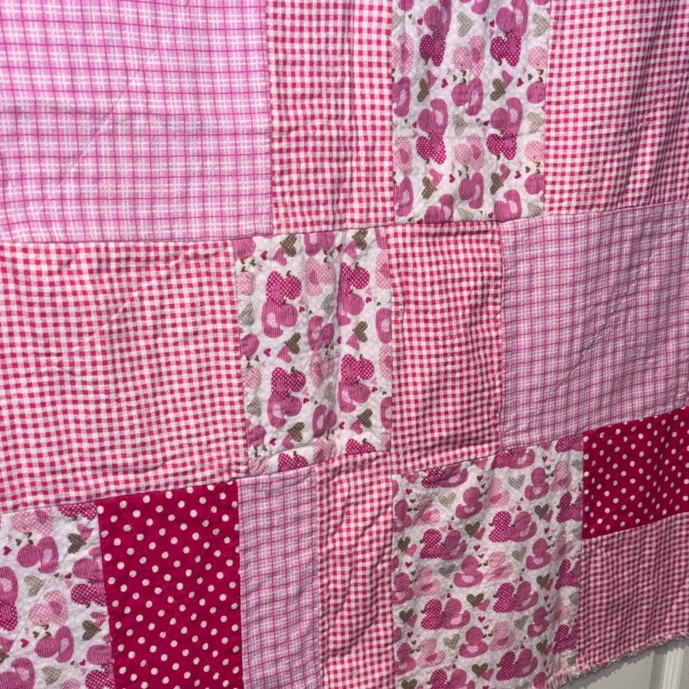 Handmade pink Patchwork Rag Quilt - Picture 6 of 10